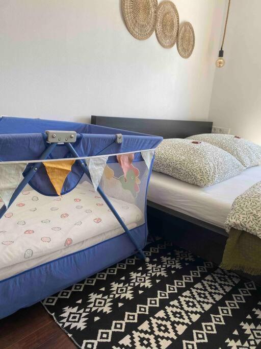 Gemuetliche Wohnung -Schwarzwald Neuweiler  エクステリア 写真